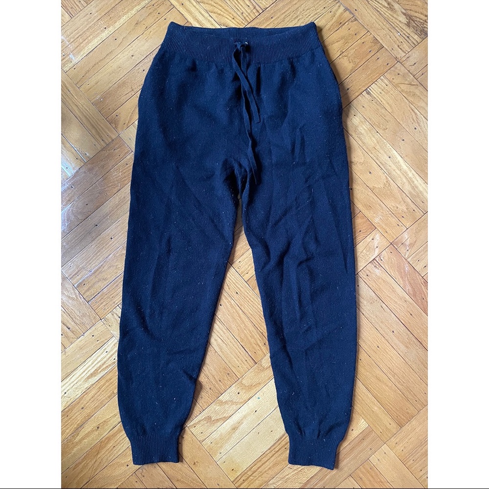 Johnston of Elgin 100% cashmere sweat pants